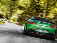 مرسدس بنز AMG GT R 2017