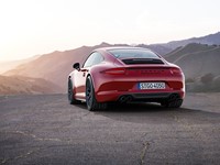 پورشه 911 کاررا GTS 2015